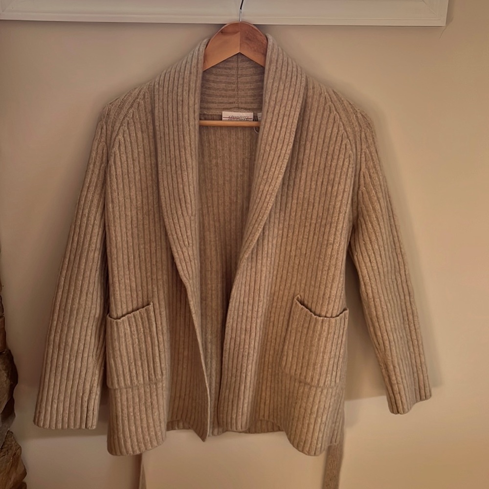 Women’s lambswool cardigan